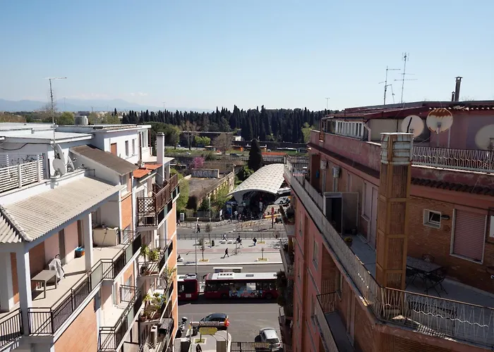 Tiburtina Rooftop דירה *